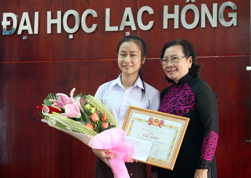 Sinh viên xuất sắc