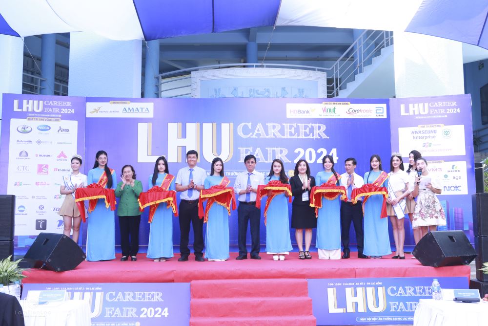 Cơ hội việc làm không giới hạn - Khai phá tương lai cùng LHU Career Fair 2024