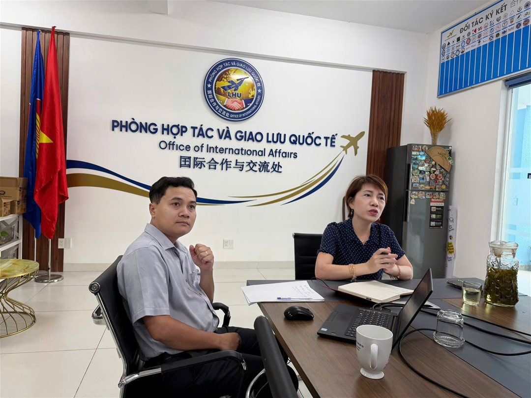 Trường Đại học Lạc Hồng trao đổi về kế hoạch hợp tác sắp tớp giữa hai trường